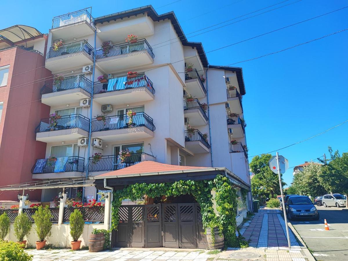 Kovachevi House Hotel Primorsko Ngoại thất bức ảnh