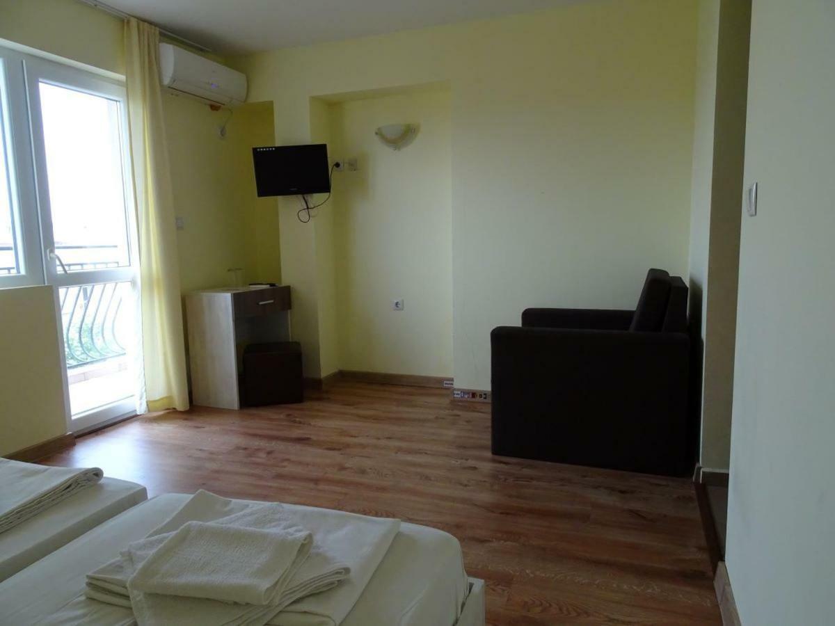 Kovachevi House Hotel Primorsko Ngoại thất bức ảnh